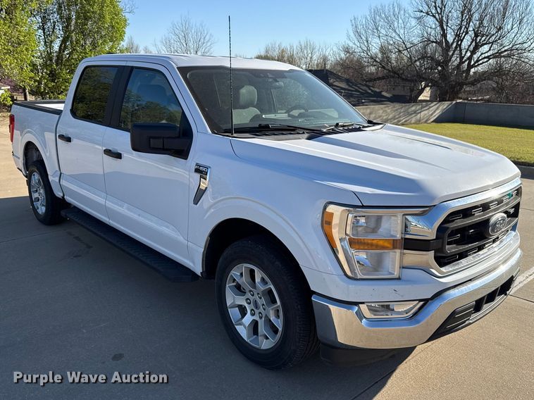 image for item ES5808 2022 Ford F150 Crew Cab pickup truck