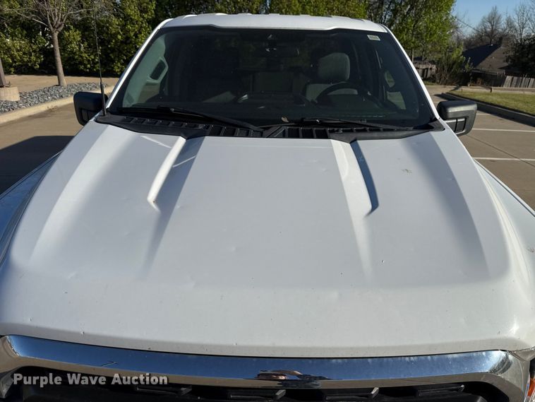 image for item ES5808 2022 Ford F150 Crew Cab pickup truck