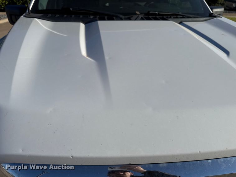 image for item ES5808 2022 Ford F150 Crew Cab pickup truck