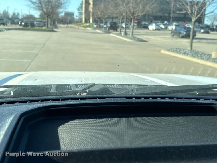 image for item ES5808 2022 Ford F150 Crew Cab pickup truck