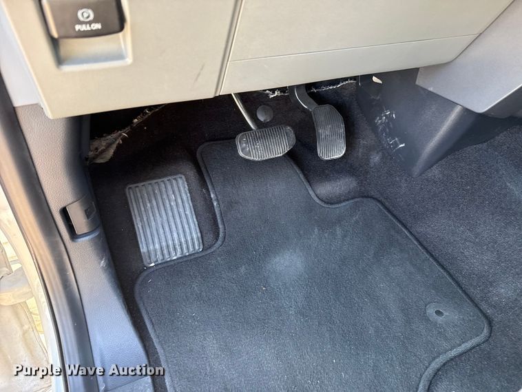 image for item ES5808 2022 Ford F150 Crew Cab pickup truck