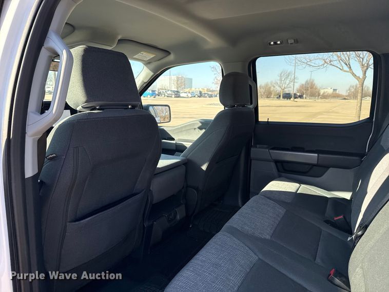 image for item ES5808 2022 Ford F150 Crew Cab pickup truck