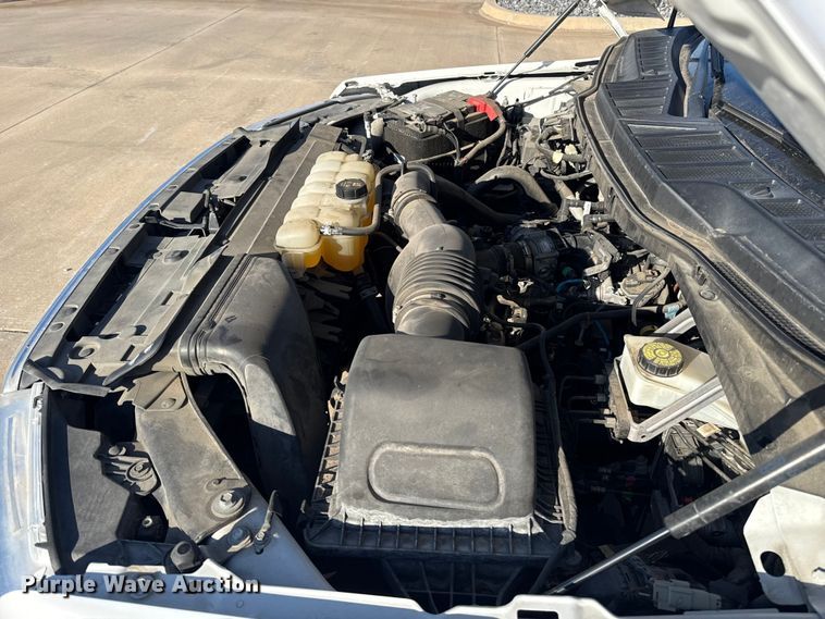 image for item ES5808 2022 Ford F150 Crew Cab pickup truck