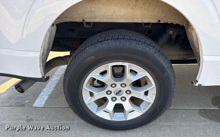 image for item ES5808 2022 Ford F150 Crew Cab pickup truck