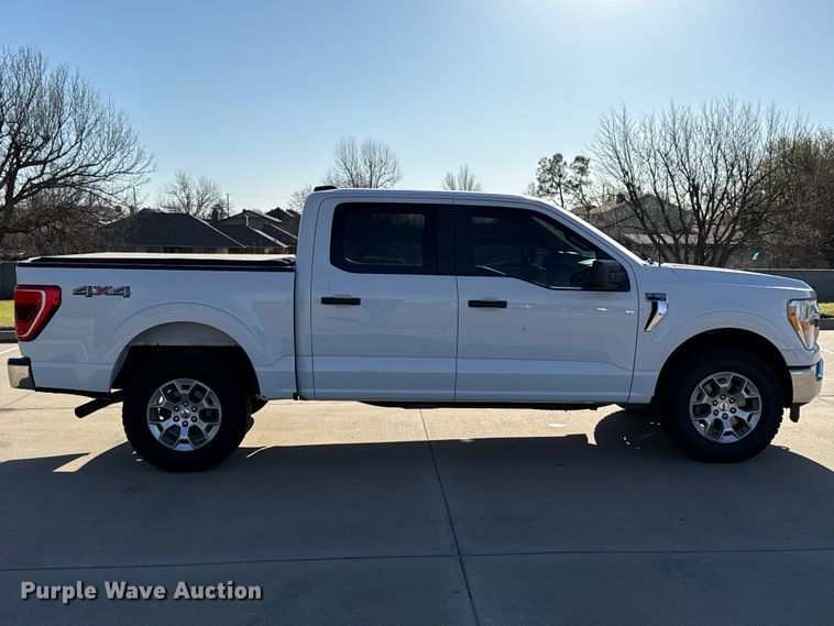 image for item ES5809 2022 Ford F150 Crew Cab pickup truck