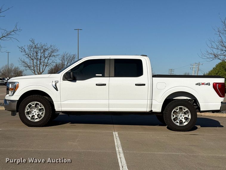 image for item ES5809 2022 Ford F150 Crew Cab pickup truck