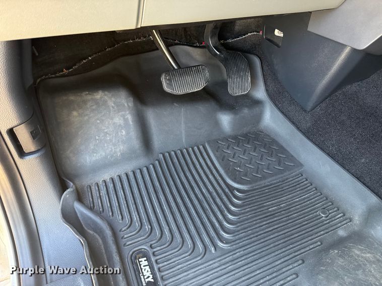 image for item ES5809 2022 Ford F150 Crew Cab pickup truck