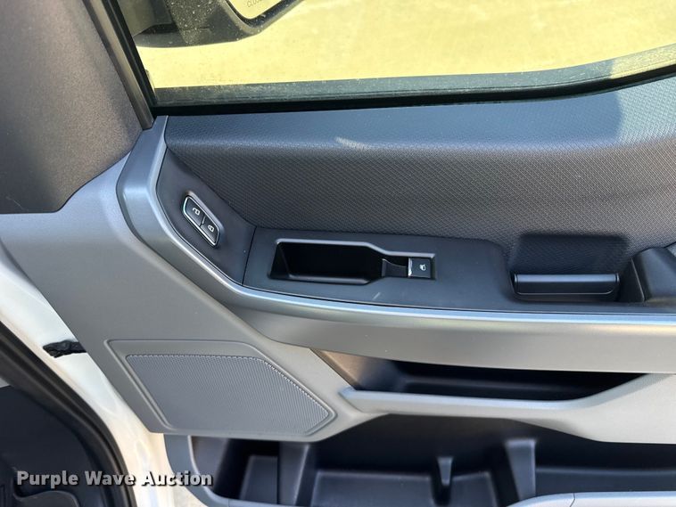 image for item ES5809 2022 Ford F150 Crew Cab pickup truck