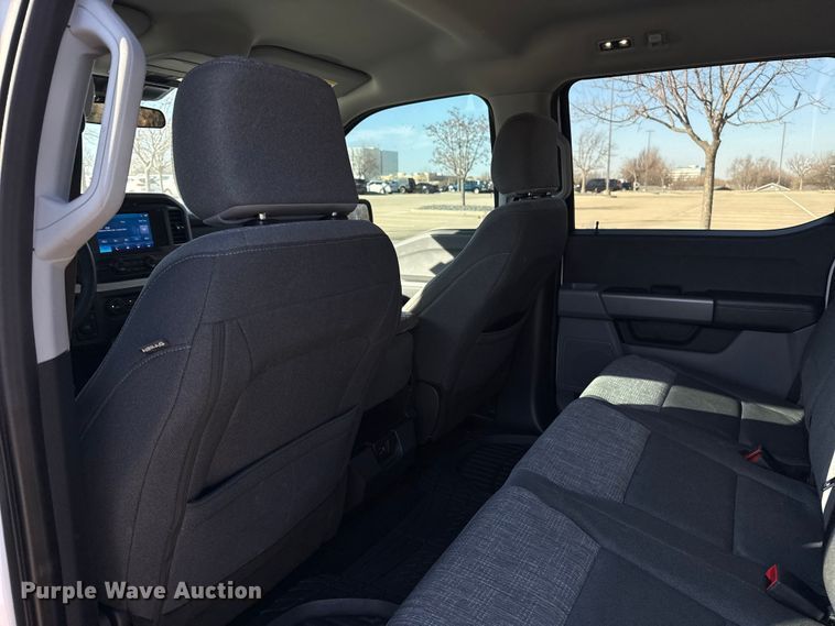 image for item ES5809 2022 Ford F150 Crew Cab pickup truck