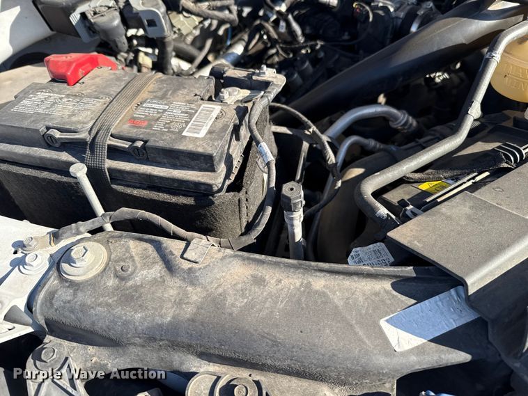 image for item ES5809 2022 Ford F150 Crew Cab pickup truck