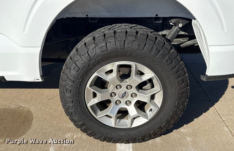 image for item ES5809 2022 Ford F150 Crew Cab pickup truck