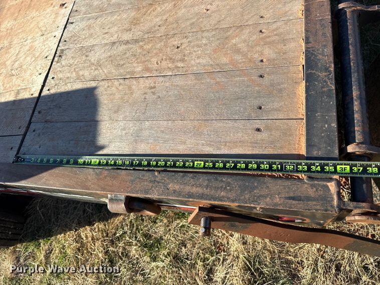 image for item ES5915 2013 Interstate equipment trailer