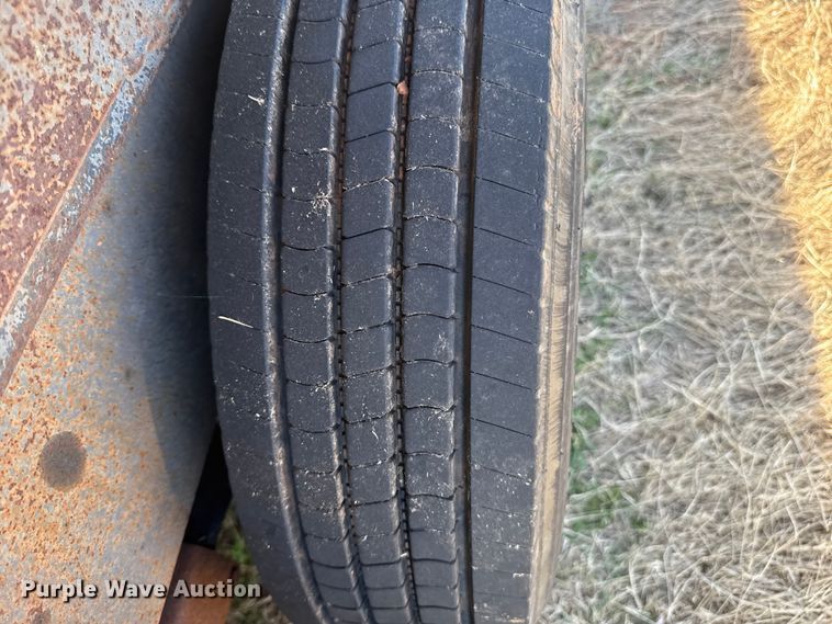 image for item ES5915 2013 Interstate equipment trailer