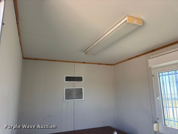 image for item ES8709 Portable office 