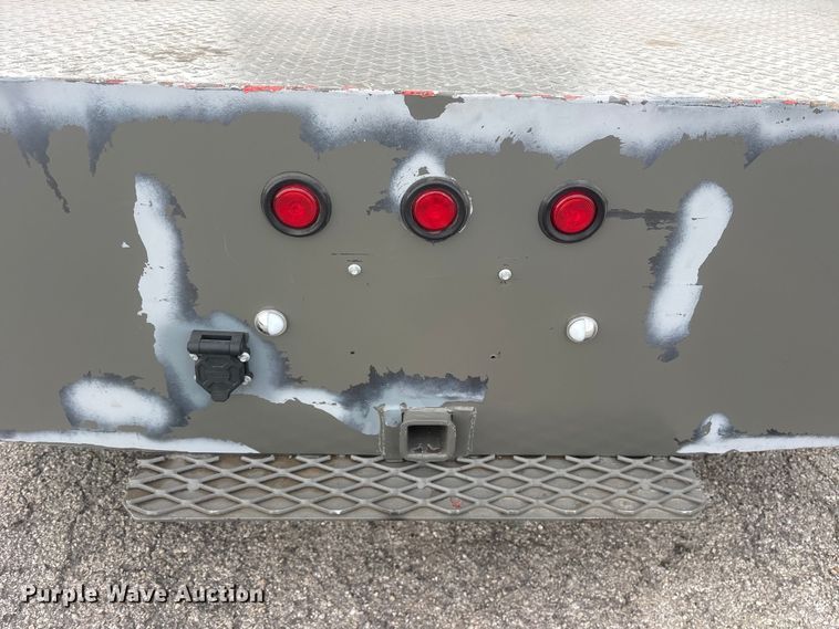 image for item ES8722 1995 Mitsubishi Fuso FE439 flatbed truck