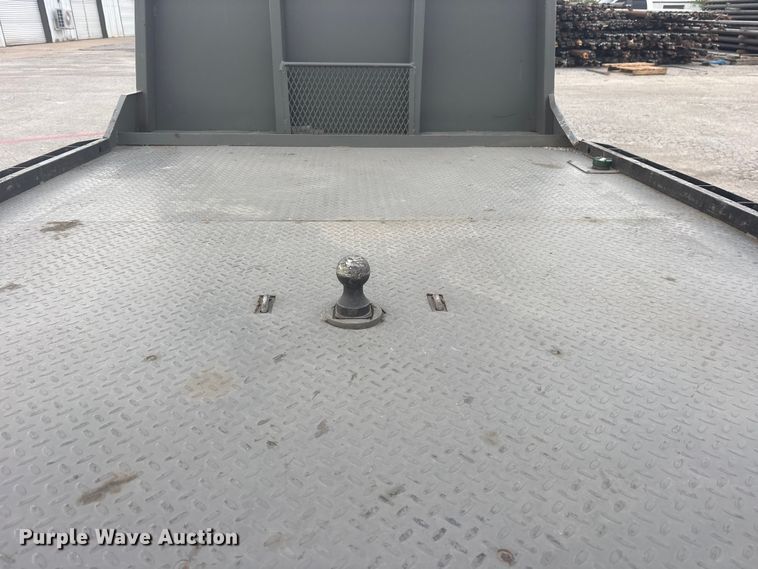 image for item ES8722 1995 Mitsubishi Fuso FE439 flatbed truck