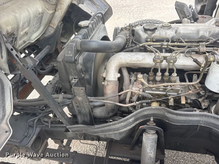 image for item ES8722 1995 Mitsubishi Fuso FE439 flatbed truck