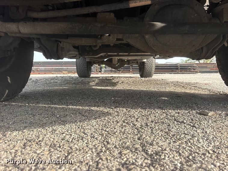 image for item ES8723 2018 RAM 2500 Crew Cab pickup truck