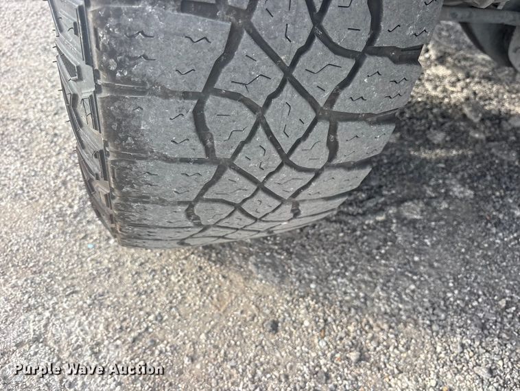 image for item ES8723 2018 RAM 2500 Crew Cab pickup truck