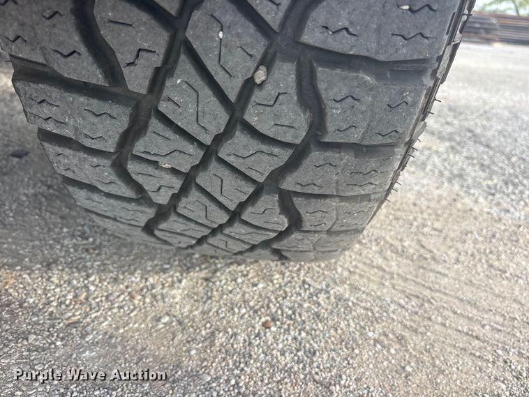 image for item ES8723 2018 RAM 2500 Crew Cab pickup truck