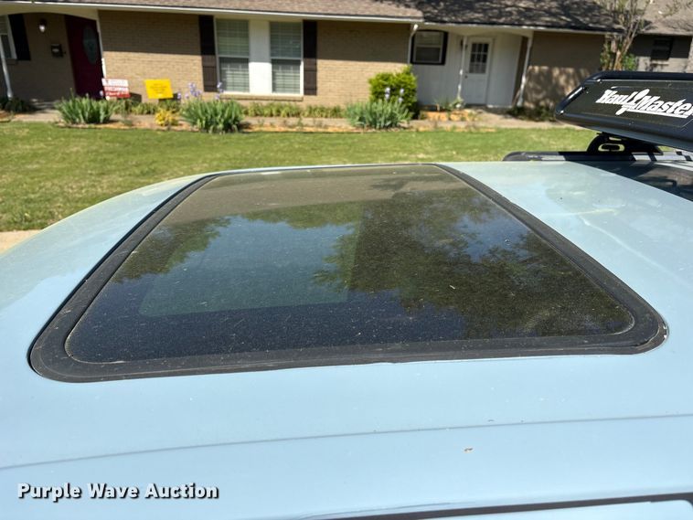 image for item ES8724 1999 Toyota 4Runner SUV