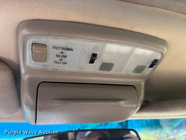 image for item ES8724 1999 Toyota 4Runner SUV