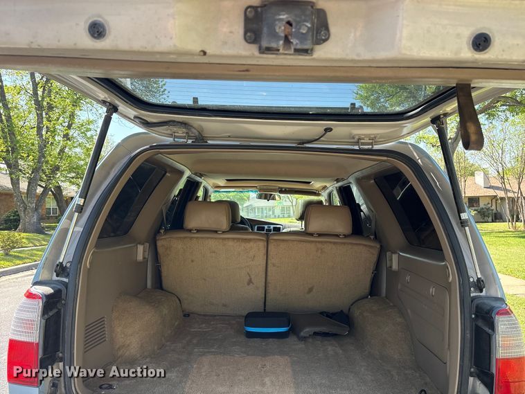 image for item ES8724 1999 Toyota 4Runner SUV