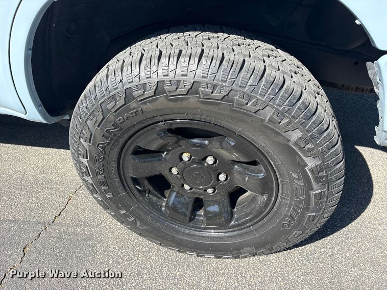 image for item ES8724 1999 Toyota 4Runner SUV