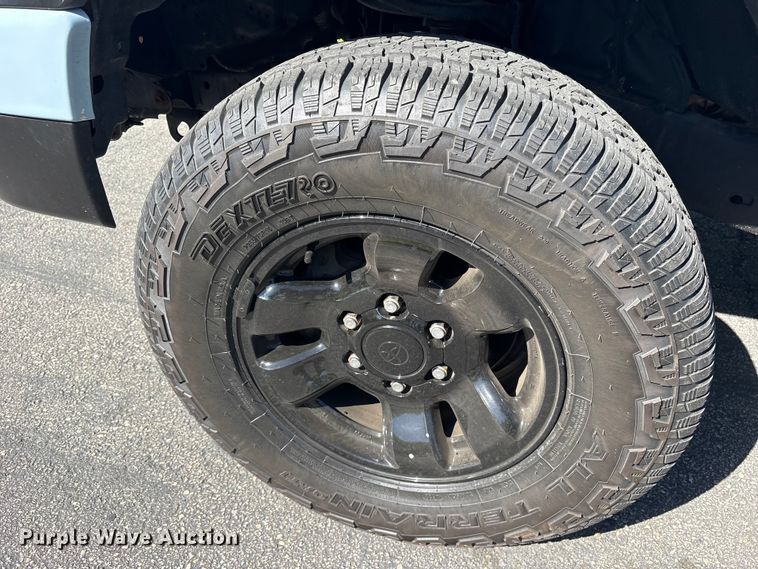 image for item ES8724 1999 Toyota 4Runner SUV