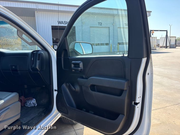 image for item ES8726 2016 GMC Sierra 1500 pickup truck