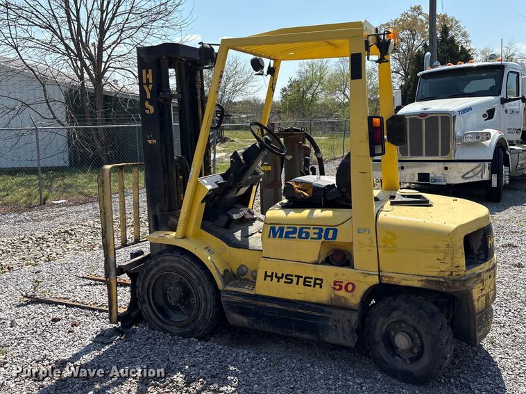 image for item ES8728 Hyster H50XM forklift