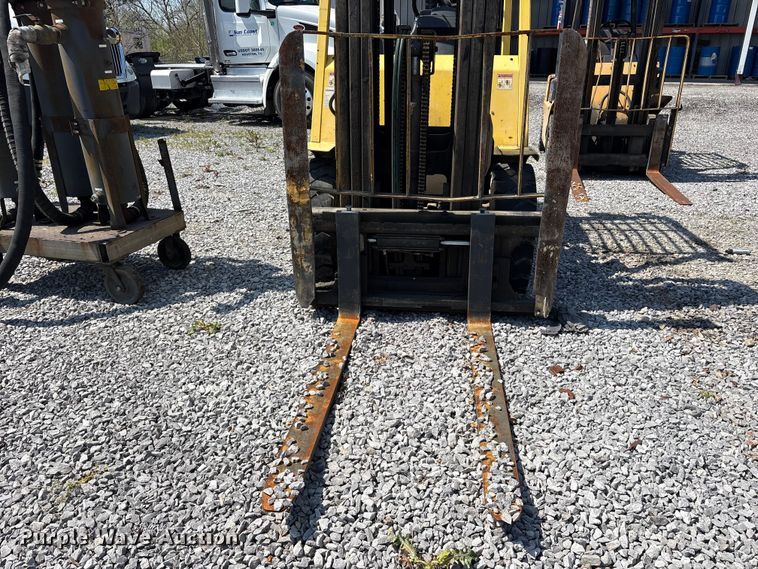 image for item ES8728 Hyster H50XM forklift