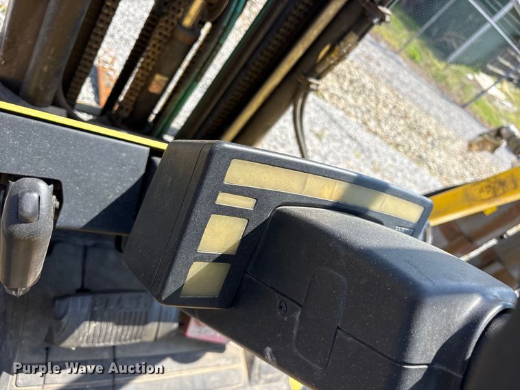 image for item ES8728 Hyster H50XM forklift