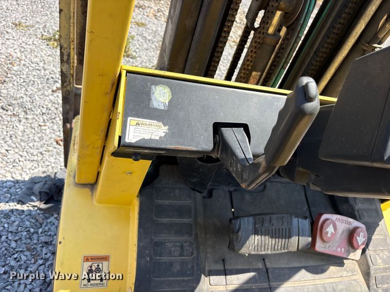 image for item ES8728 Hyster H50XM forklift