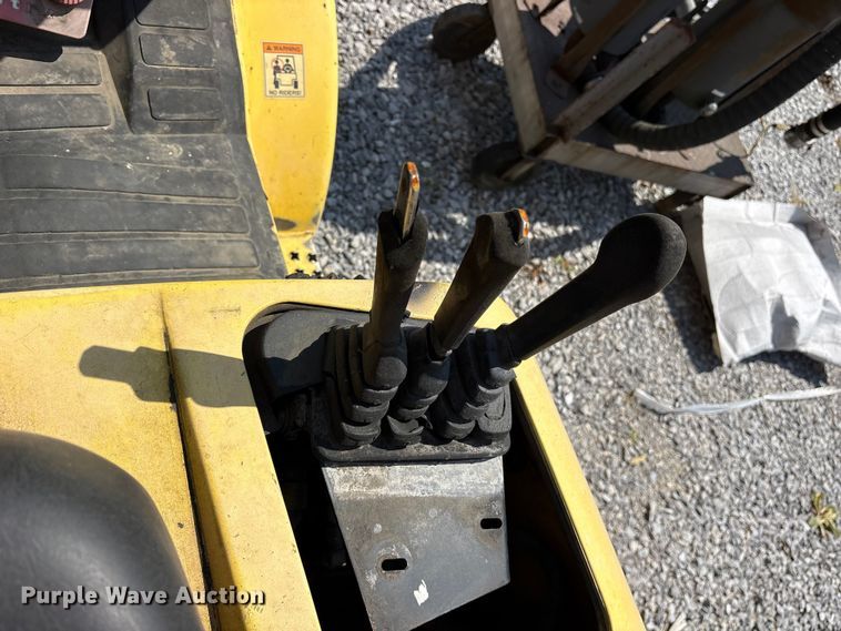image for item ES8728 Hyster H50XM forklift
