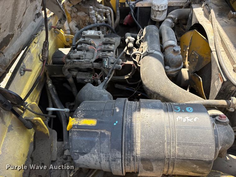 image for item ES8728 Hyster H50XM forklift