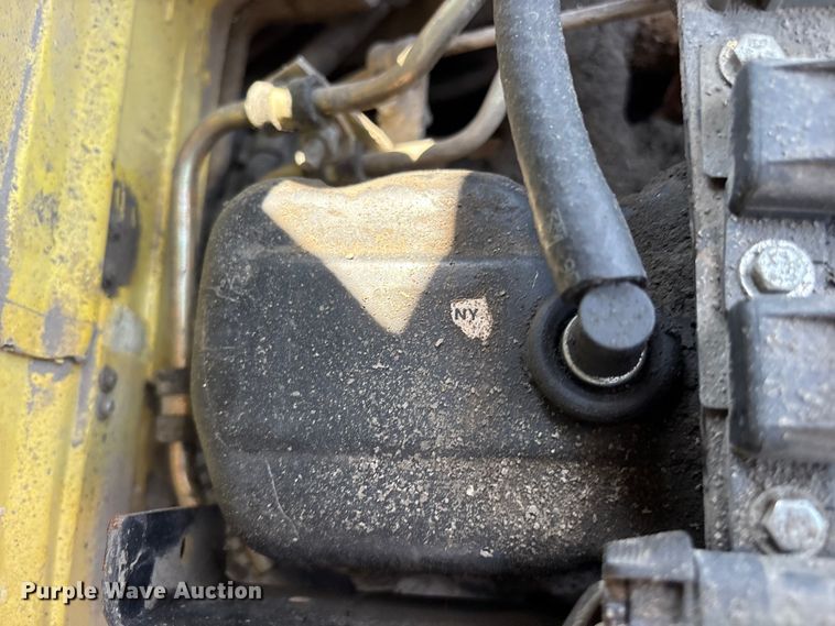 image for item ES8728 Hyster H50XM forklift