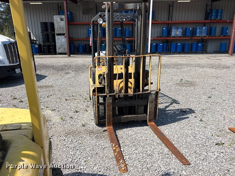 image for item ES8729 1991 Hyster H40XL forklift