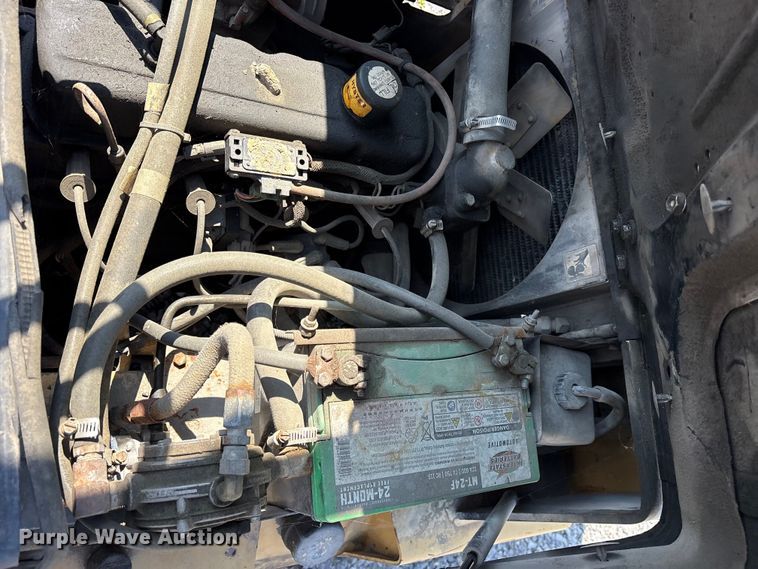 image for item ES8729 1991 Hyster H40XL forklift