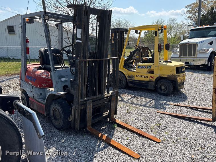 image for item ES8730 1995 Toyota 42-6FGU18 forklift