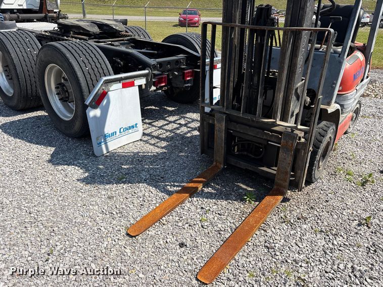 image for item ES8730 1995 Toyota 42-6FGU18 forklift