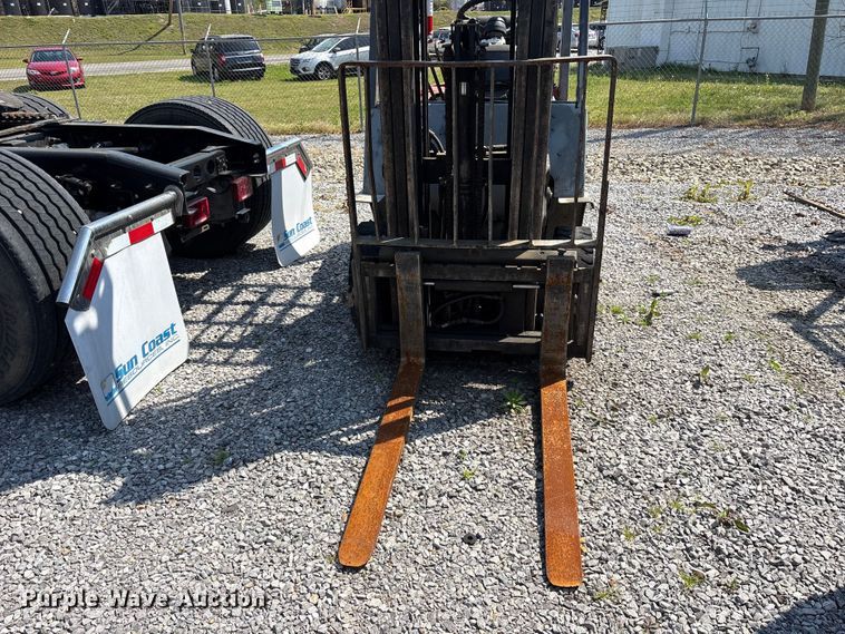 image for item ES8730 1995 Toyota 42-6FGU18 forklift