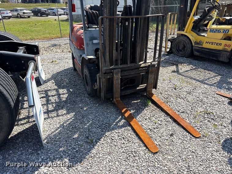 image for item ES8730 1995 Toyota 42-6FGU18 forklift
