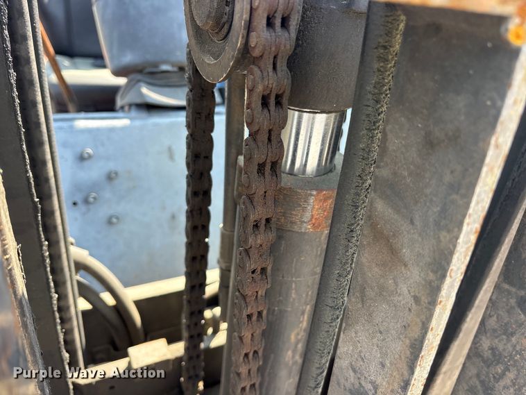 image for item ES8730 1995 Toyota 42-6FGU18 forklift