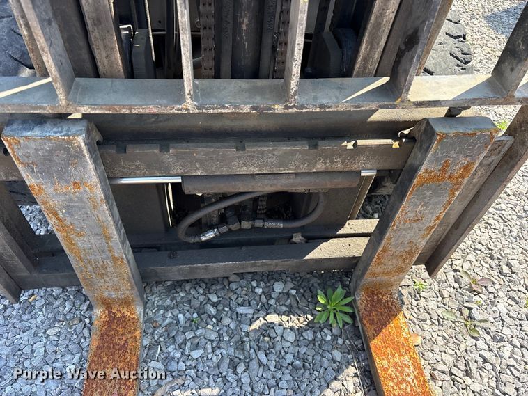 image for item ES8730 1995 Toyota 42-6FGU18 forklift