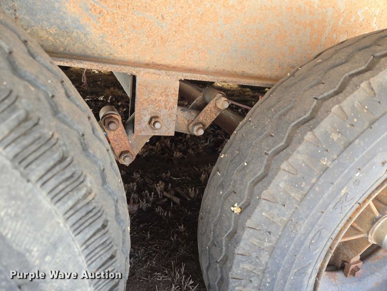 image for item ET1217 2011 Fleetwood portable home