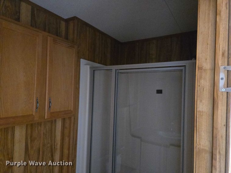 image for item ET1217 2011 Fleetwood portable home