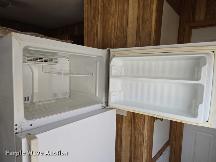 image for item ET1217 2011 Fleetwood portable home