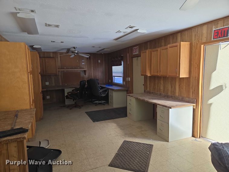 image for item ET1217 2011 Fleetwood portable home