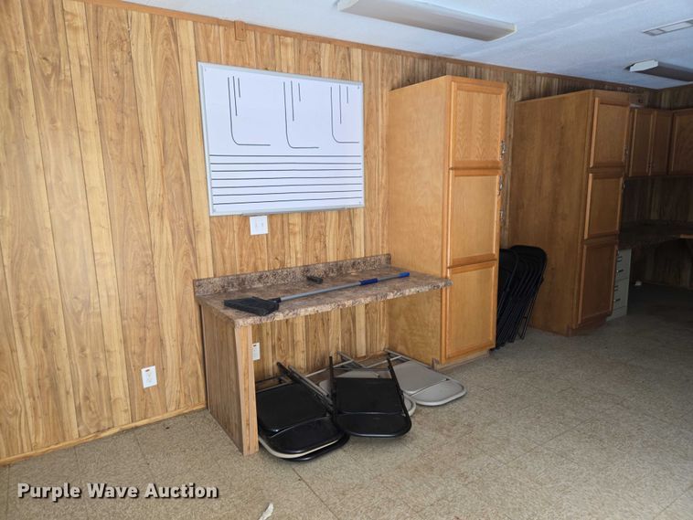 image for item ET1217 2011 Fleetwood portable home